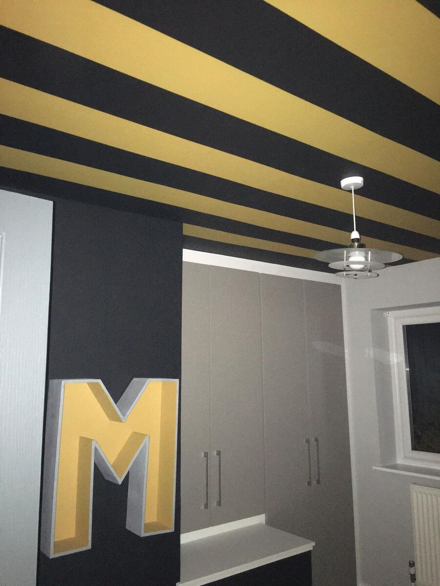 decorative painting Elephant & Castle, SE17